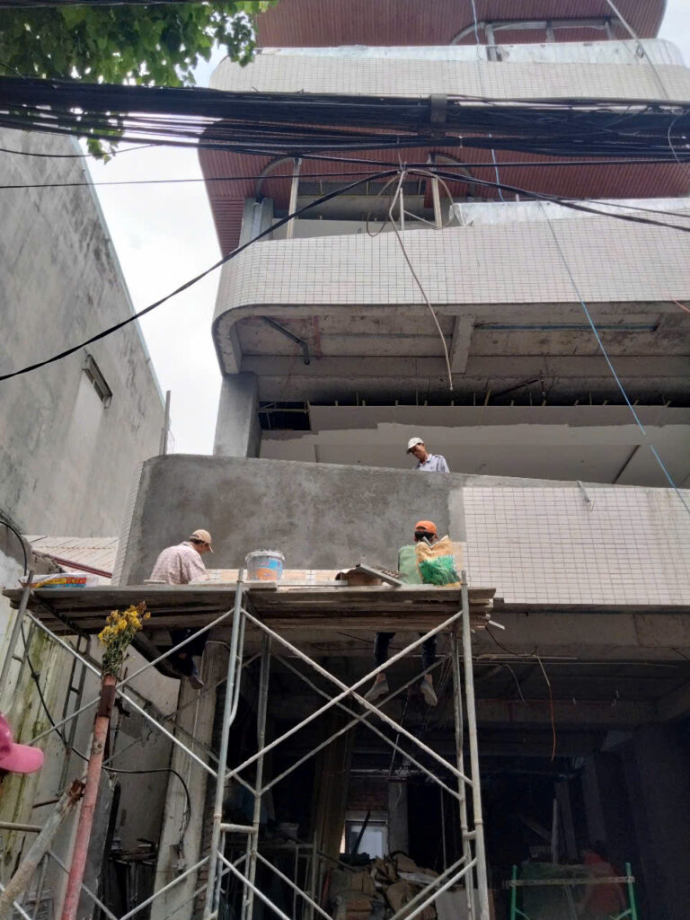 TÒA NHÀ VĂN PHÒNG KẾT HỢP NHÀ Ở TẠI HOÀNG DIỆU